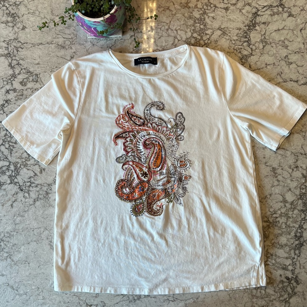 Mandala Design Top by LLOYDS